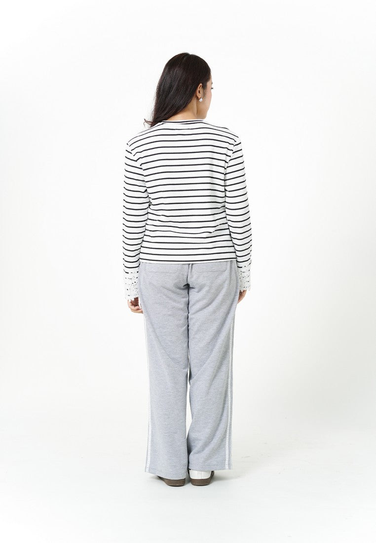 Greenlight Kaos Garis Wanita Lengan Panjang Loose Fit Stripe Tee Vivi HP-070426