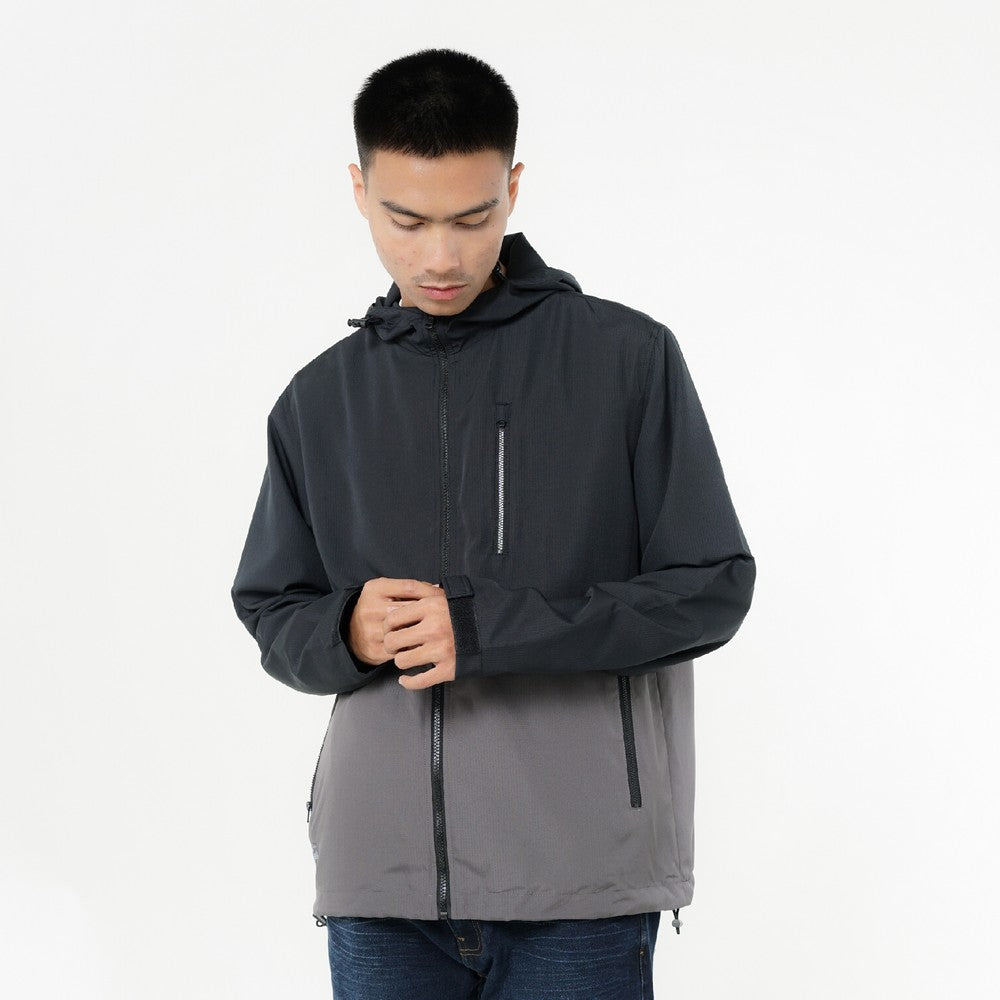 Greenlight Jaket Windbreaker Pria Regular Fit Taslan Velo C010426