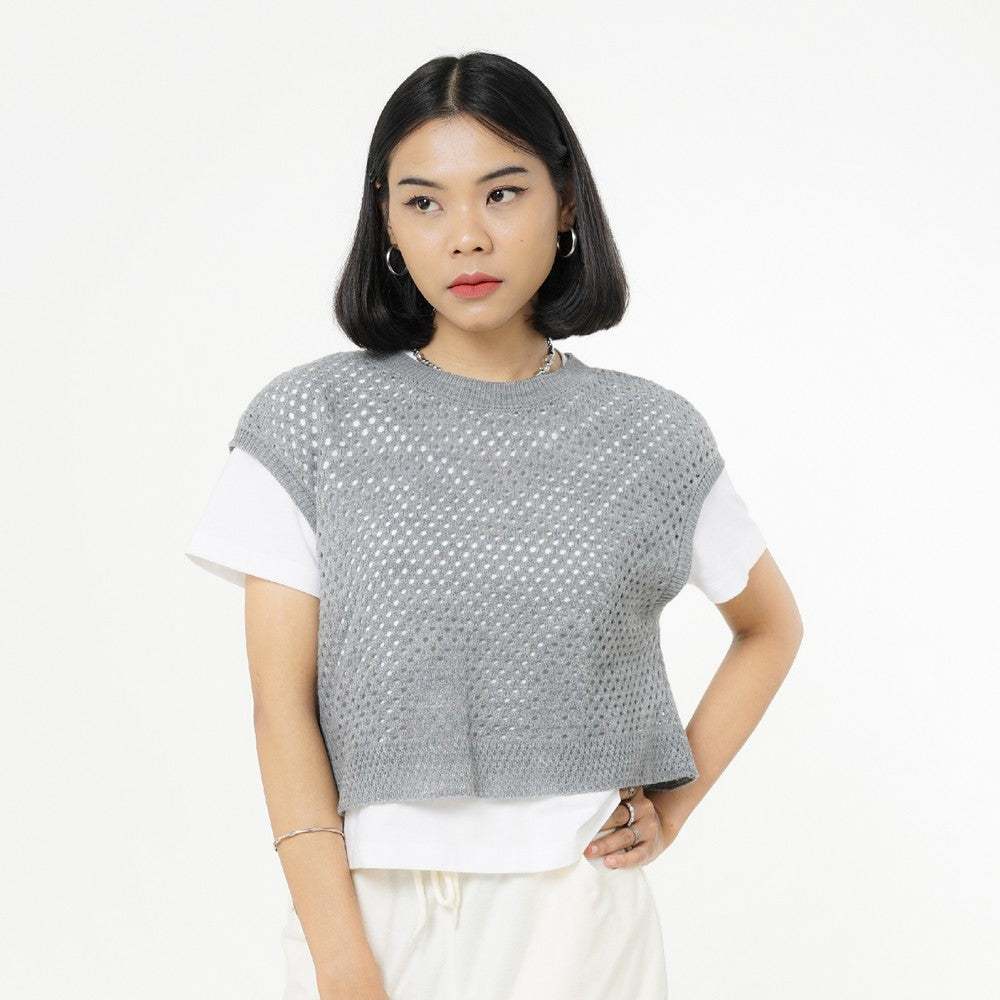 Greenlight Kaos Wanita dengan Vest Crochet Rajut Loose Fit Zia HP-C020326