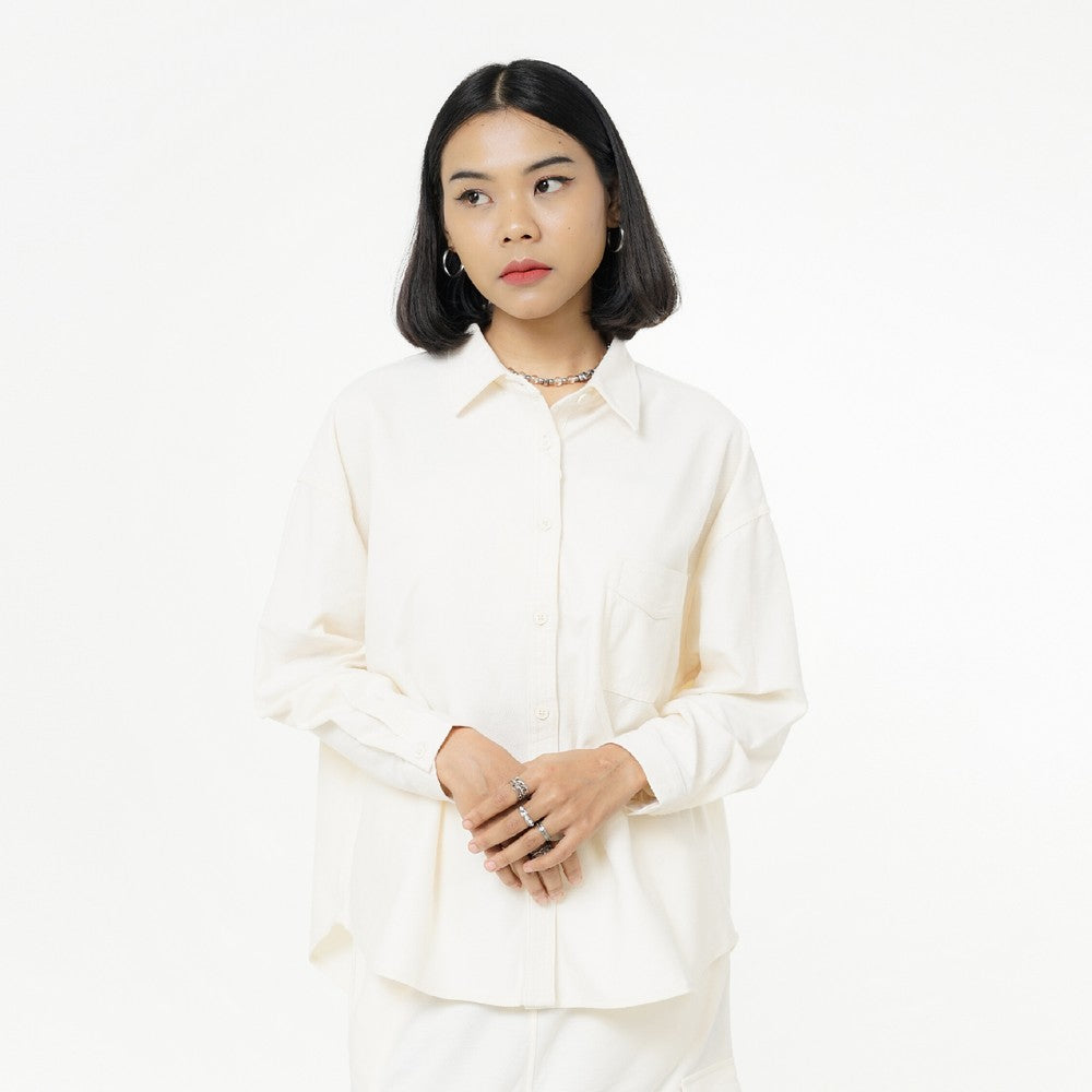 Greenlight Kemeja Basic Wanita Lengan Panjang Loose Fit Twill Rei HP-C050326