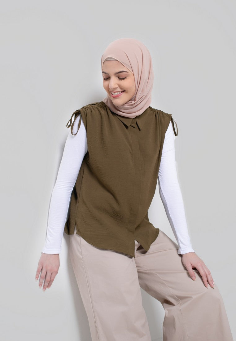 Greenlight Blus Tanpa Lengan Wanita 220722