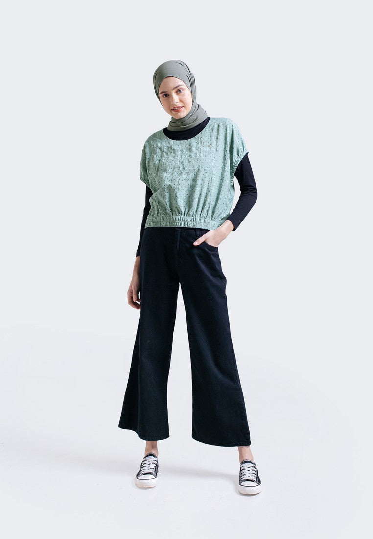 Greenlight Blus Crop Wanita 011022